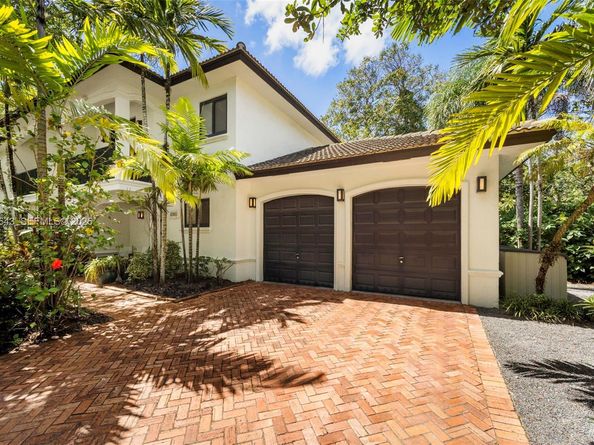 2301 Tigertail Ave, Coconut Grove FL 33133