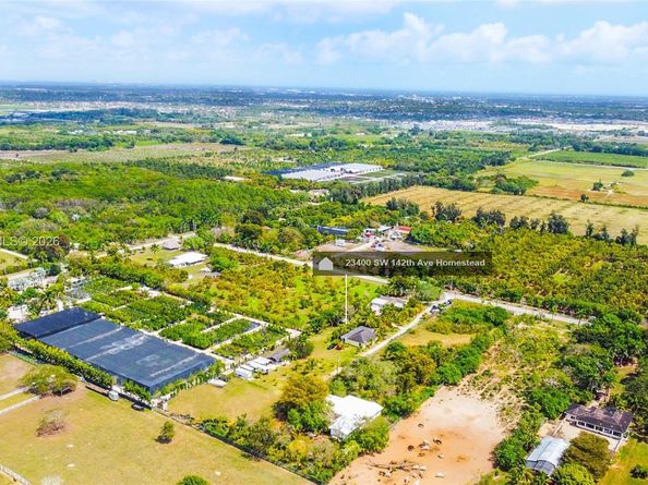 23400 SW 142nd Ave, Homestead FL 33032