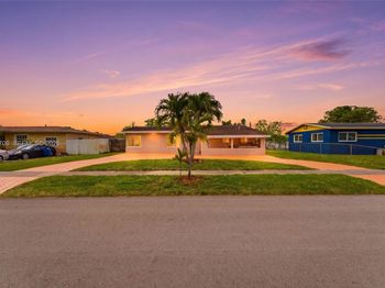 1440 NW 179th Ter
