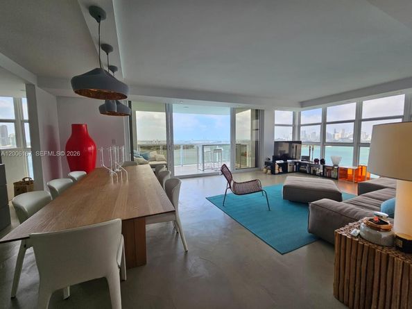 9 Island Ave 2207, Miami Beach FL 33139