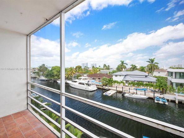 2935 NE 163rd St 4I, North Miami Beach FL 33160