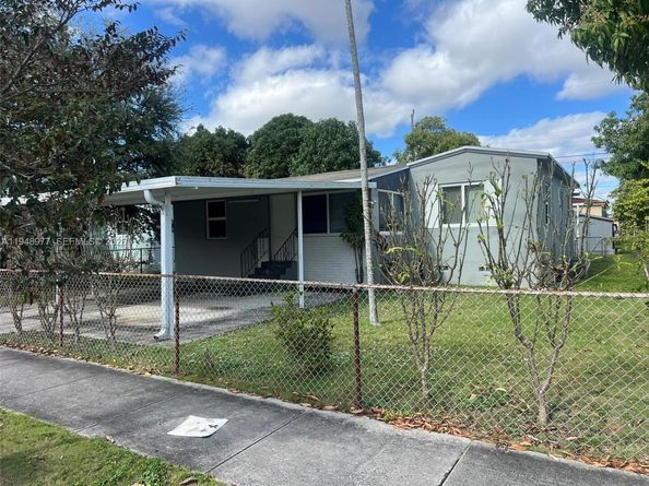 5561 SW 5th Ter, Miami FL 33134