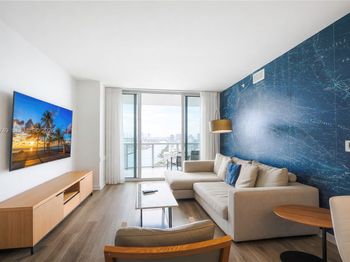 2602 E Hallandale Beach Blvd