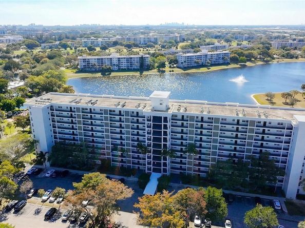 2900 N Course Dr 804, Pompano Beach FL 33069