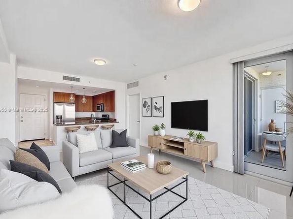 1830 Radius Dr 609, Hollywood FL 33020