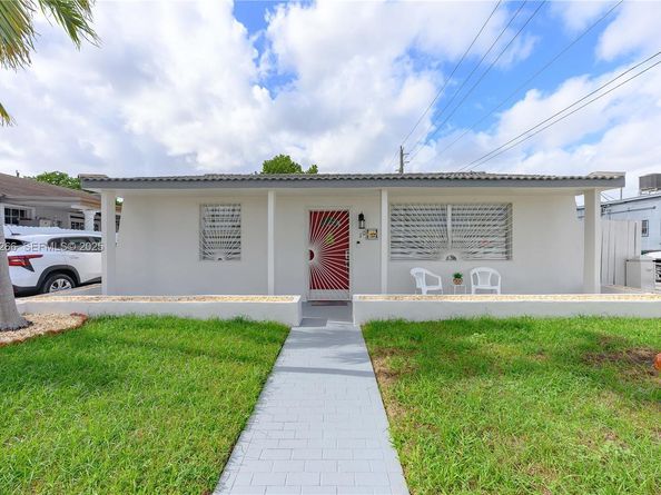 30 SW 57th Ct, Miami FL 33144