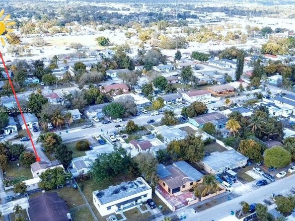 1086 NW 101st St, Miami FL 33150