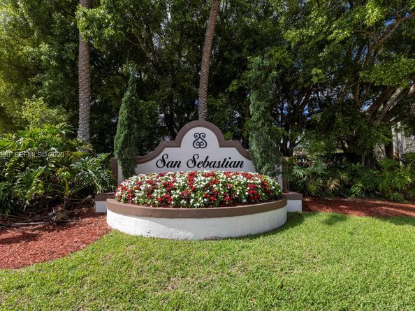 1418 Barcelona Way 623, Weston FL 33327