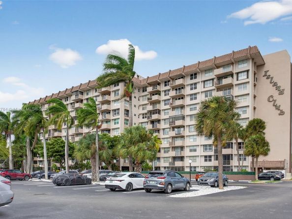 777 S Federal Hwy RP305, Pompano Beach FL 33062