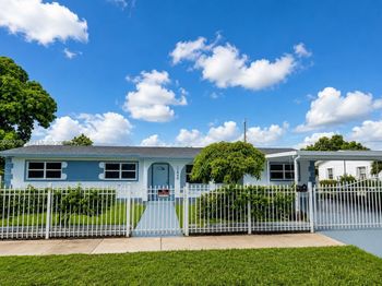 17800 NW 8th Ave