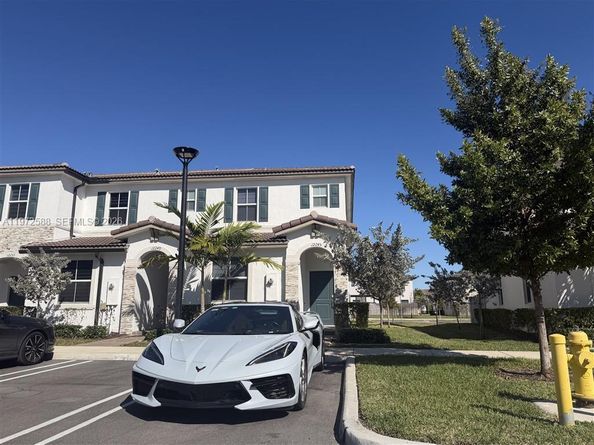 12245 NW 24th Pl, Miami FL 33167