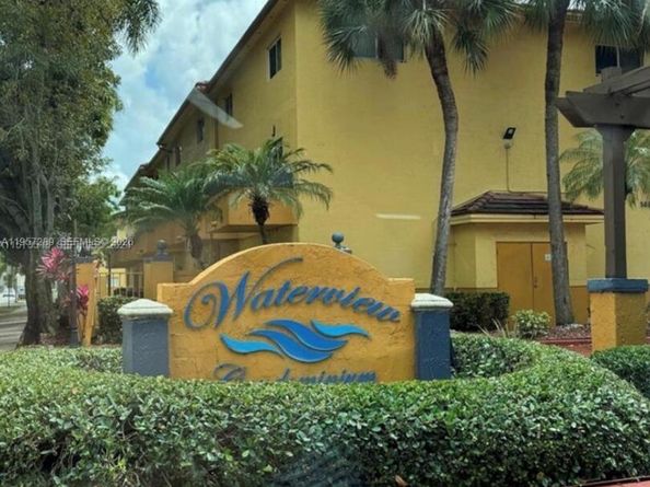 8260 SW 149th Ct 9204, Miami FL 33193