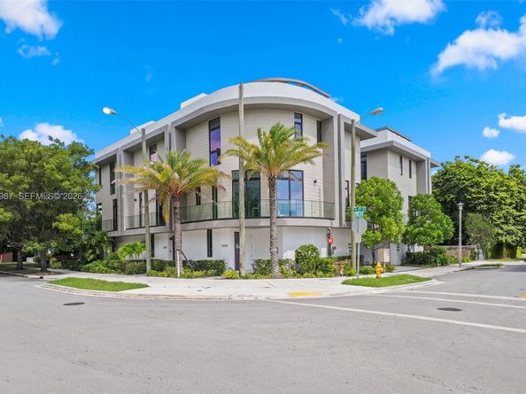 2688 SW 25th Ave, Miami FL 33133