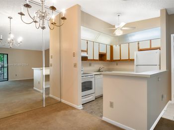 10869 W Clairmont Cir