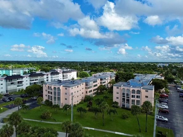 4281 NW 41st St 115, Lauderdale Lakes FL 33319