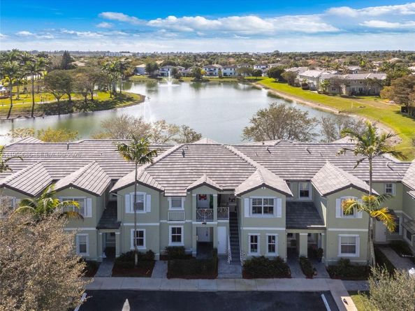 3064 SE 1st Dr 7, Homestead FL 33033