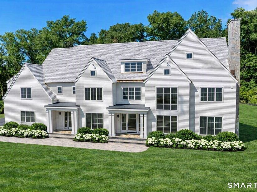 21 Sturges Commons, Westport CT 06880