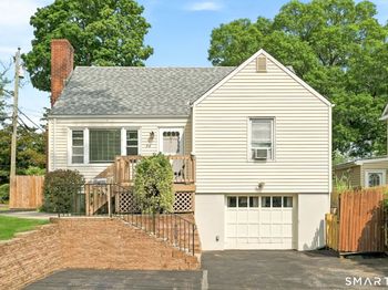 28 Ridgewood Avenue