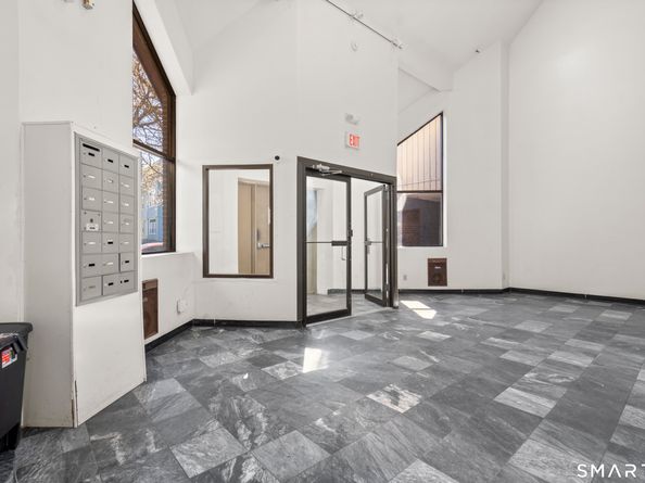 183 Livingston Place 3, Bridgeport CT 06610