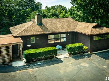 61 Soundview Avenue