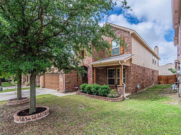 5721  Diamond Valley Drive , Fort Worth Texas 76179