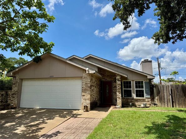 10823  Addie Road , Dallas Texas 75217