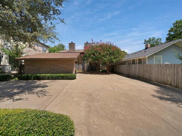 2415  Sanguinet Street , Fort Worth Texas 76107