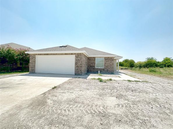 4033  Tarpon Springs Drive , Fort Worth Texas 76123
