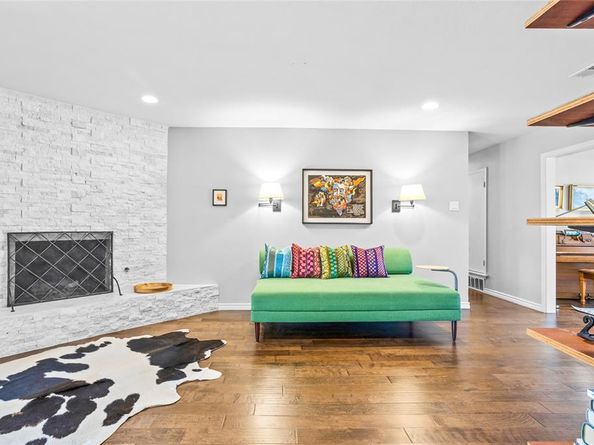 606  Burnwood Drive , Irving Texas 75062