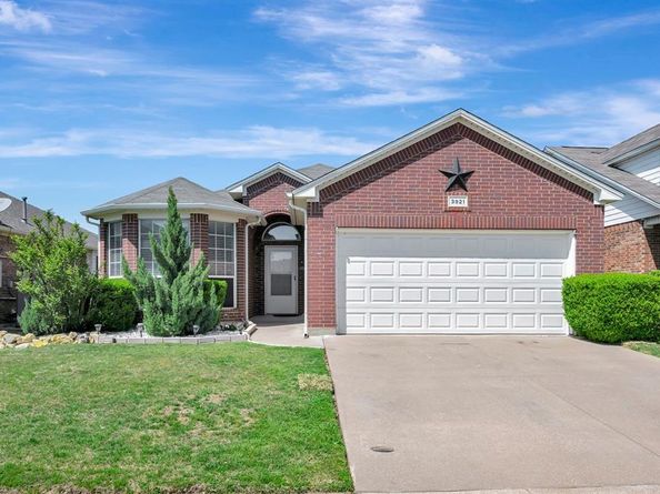 3921  Old Richwood Lane , Fort Worth Texas 76244
