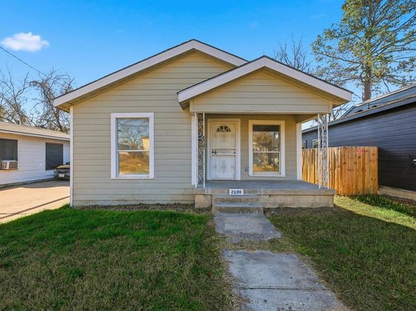 2838  Frost Avenue , Dallas Texas 75215