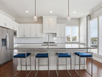 2903  Wingate Street 