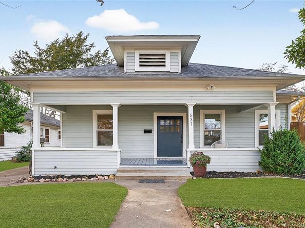 631 N Winnetka Avenue , Dallas Texas 75208
