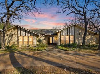 1620  Oak Meadow Drive 