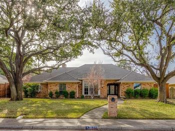 7822  Glenneagle Drive 