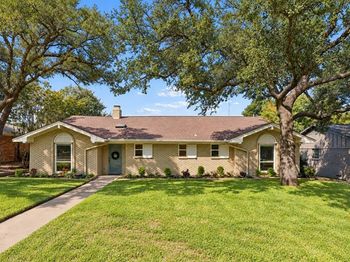 412  Ridgewood Drive 
