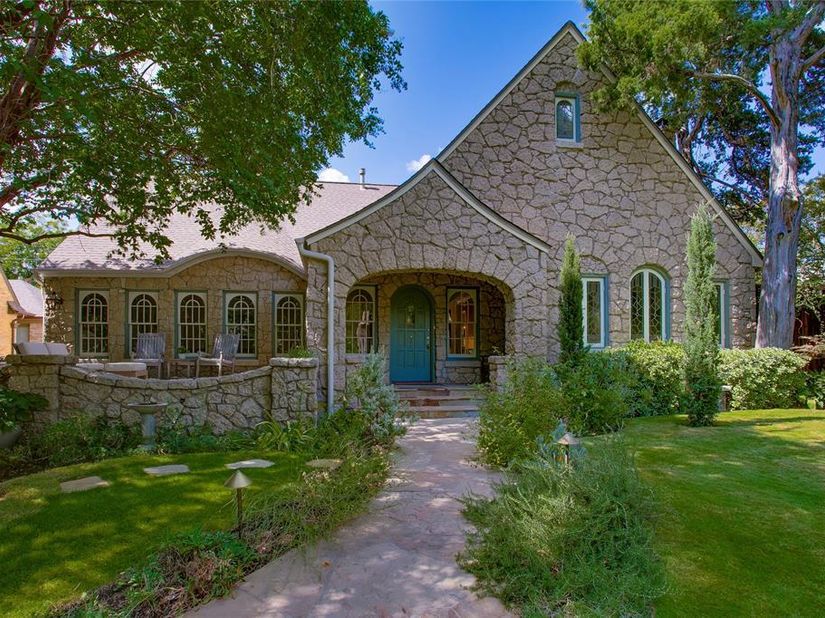 4119  Rock Creek Drive , Dallas Texas 75204