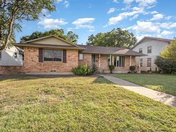2640  Lakeland Drive 