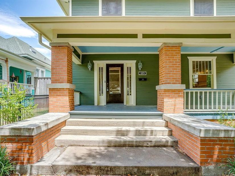 1805  Alston Avenue , Fort Worth Texas 76110