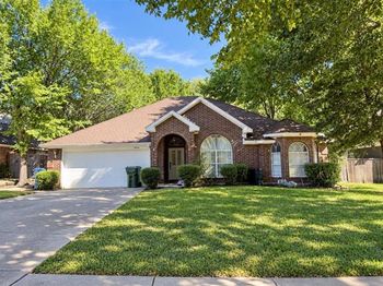 3016  Yale Drive 