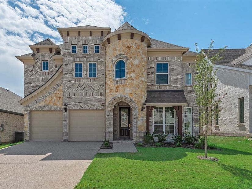 1312  Sundance Lane , Justin Texas 76247