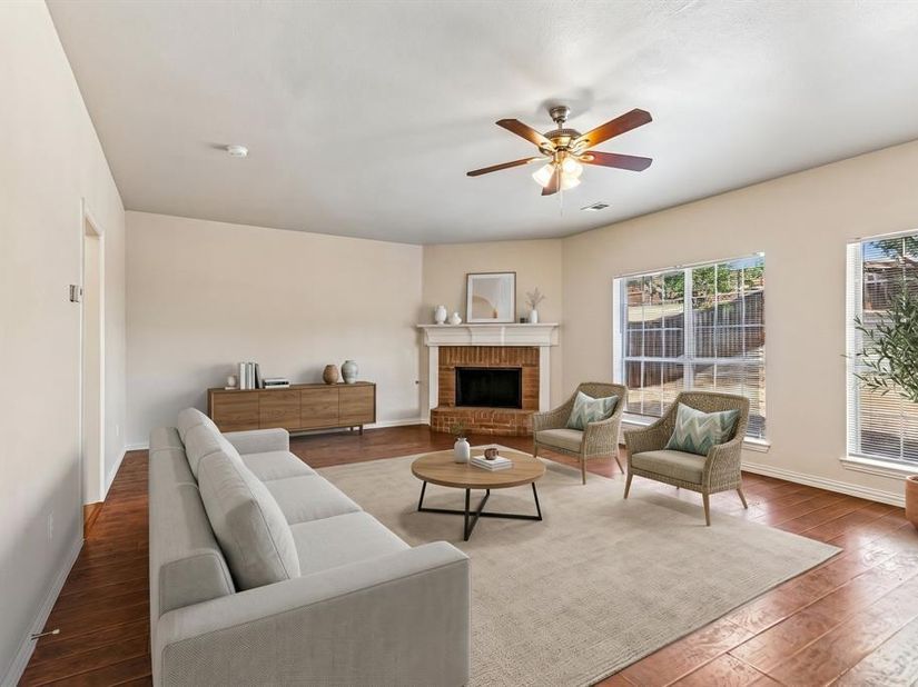 1809  Morning Glory Drive , Corinth Texas 76210