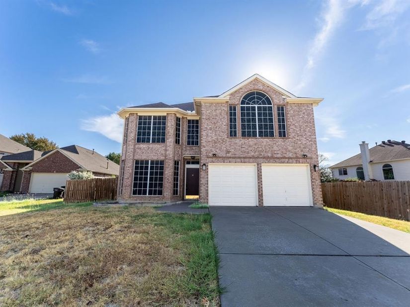 7874  Parkmount Court , Fort Worth Texas 76137