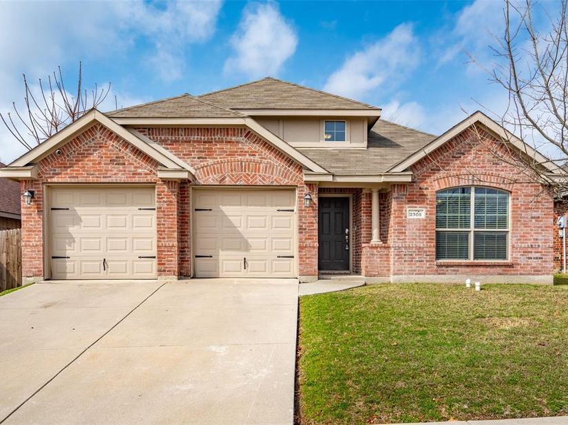 2308  Wakecrest Drive , Fort Worth Texas 76108