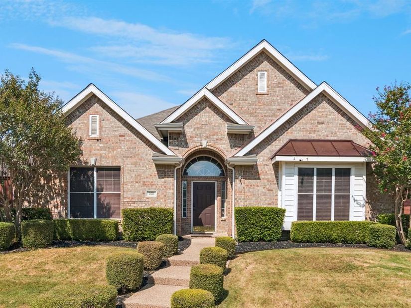 305  Andre Drive , Irving Texas 75063
