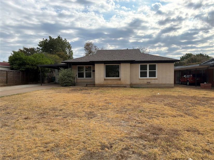 3009  Tex Boulevard , Fort Worth Texas 76116
