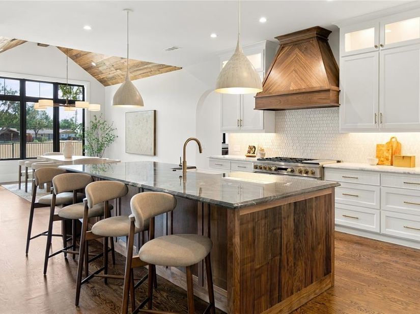 3368  Dorado Beach Drive , Farmers Branch Texas 75234