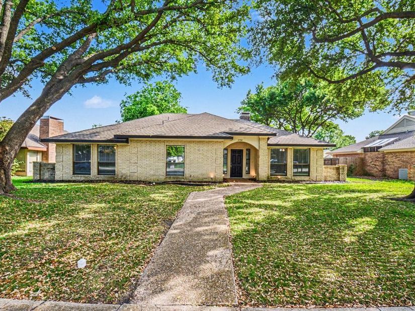 3708  Trilogy Drive , Plano Texas 75075