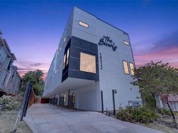 4312  Cedar Springs Road 