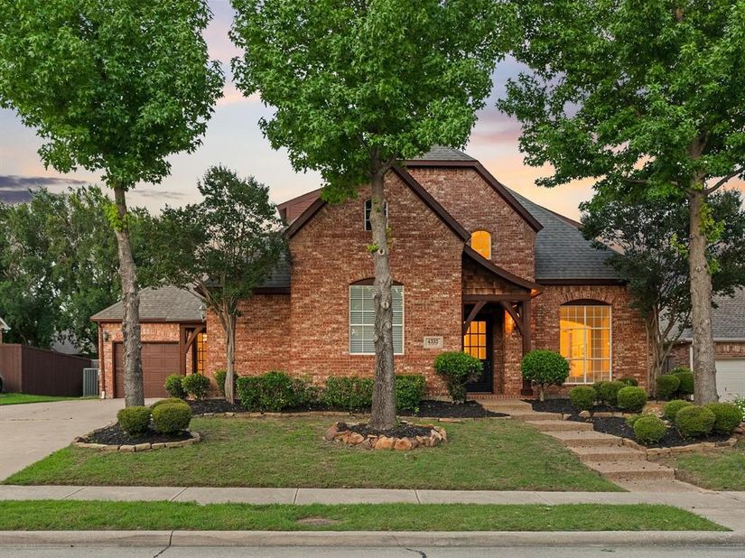 4332  Milsop Drive , Carrollton Texas 75010